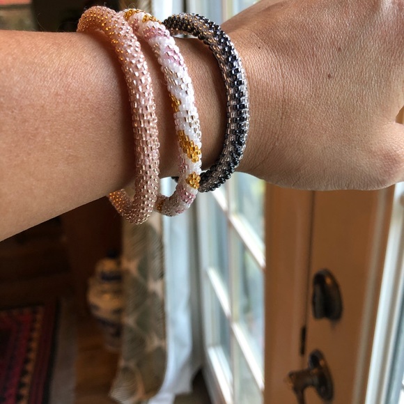 Set of 2 NWT Sashka co bracelets extended size - Picture 7 of 7